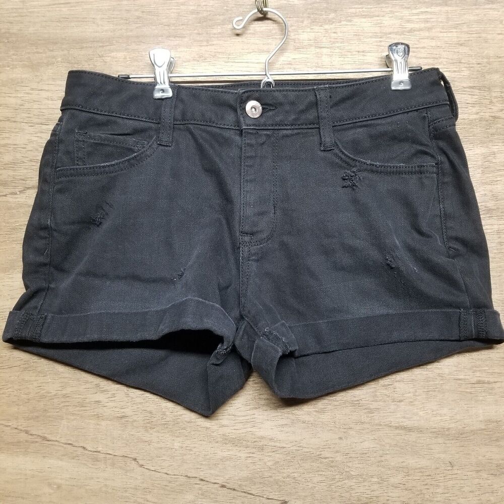 Arizona Jeans Shorts Womans Size 6 Black Distressed Low Rise